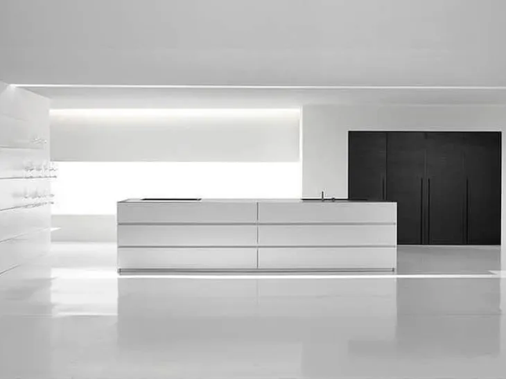 Moderne Küche mit Insel Minimal Artigianali Atelier Interiors