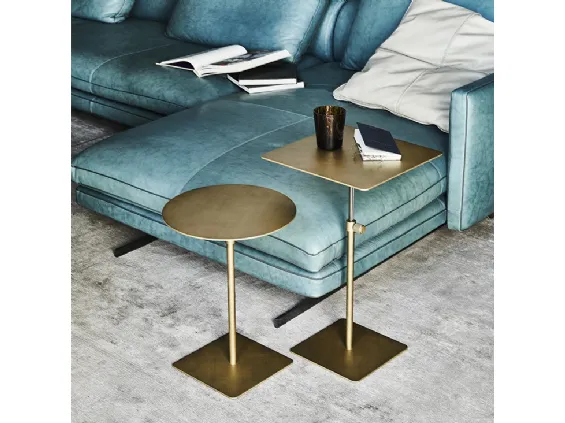 Schritt Couchtisch